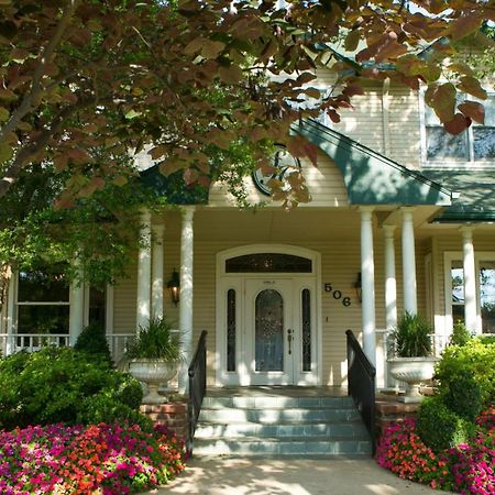 The Sanford House Inn & Spa Арлингтън Екстериор снимка