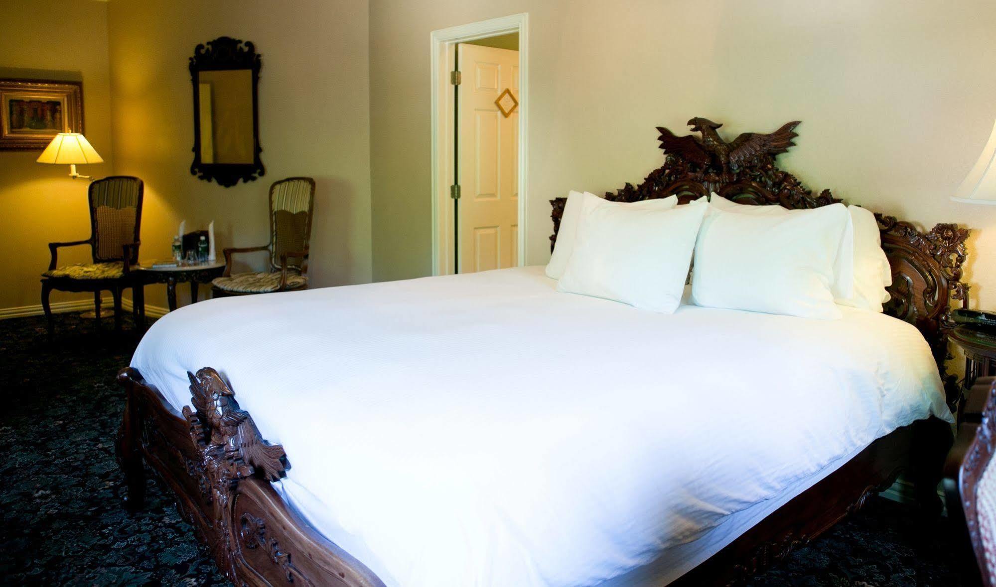 The Sanford House Inn & Spa Арлингтън Екстериор снимка